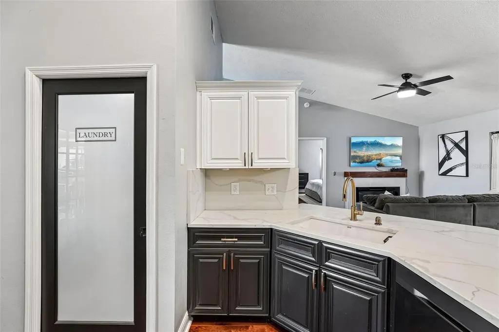 4902 Reginald Road Orlando FL 32829