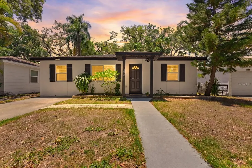 1275 Palm Street Clearwater FL 33755