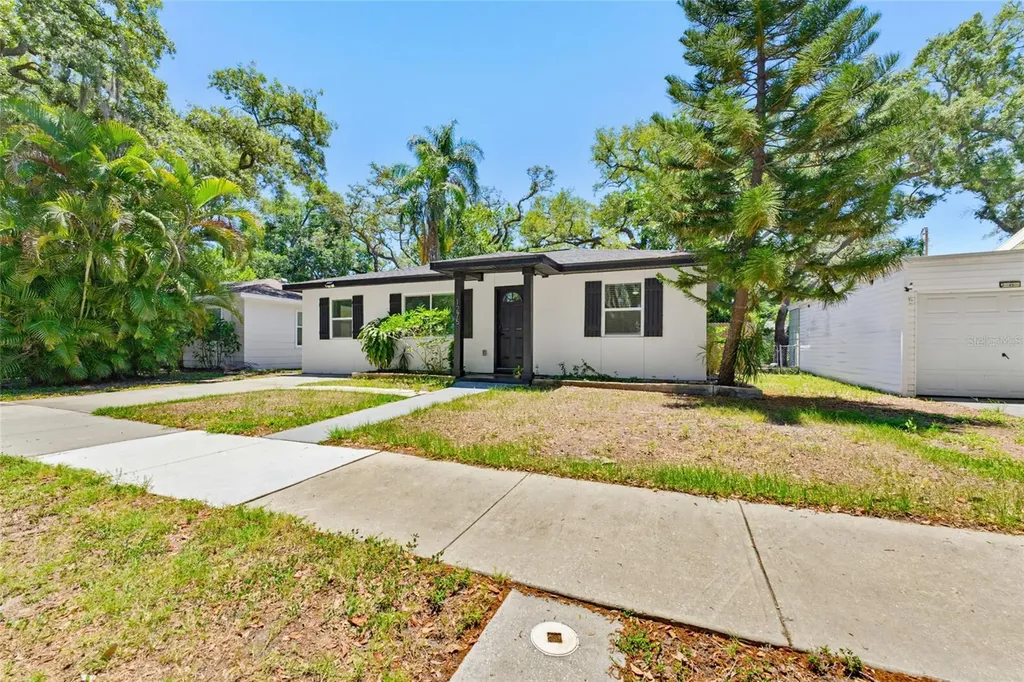 1275 Palm Street Clearwater FL 33755