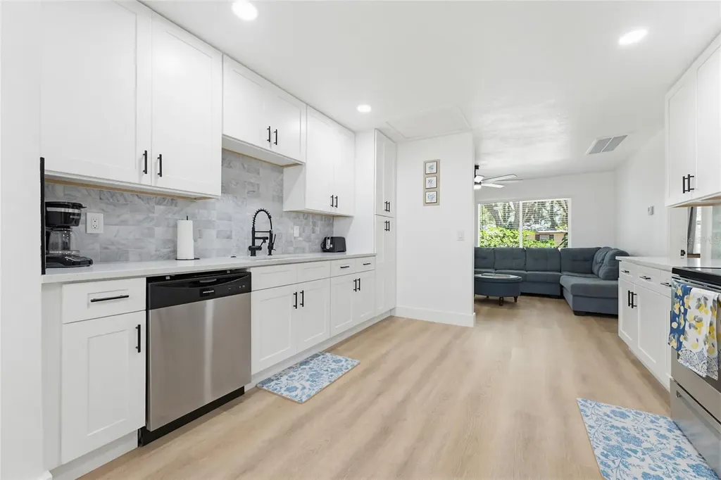 1275 Palm Street Clearwater FL 33755