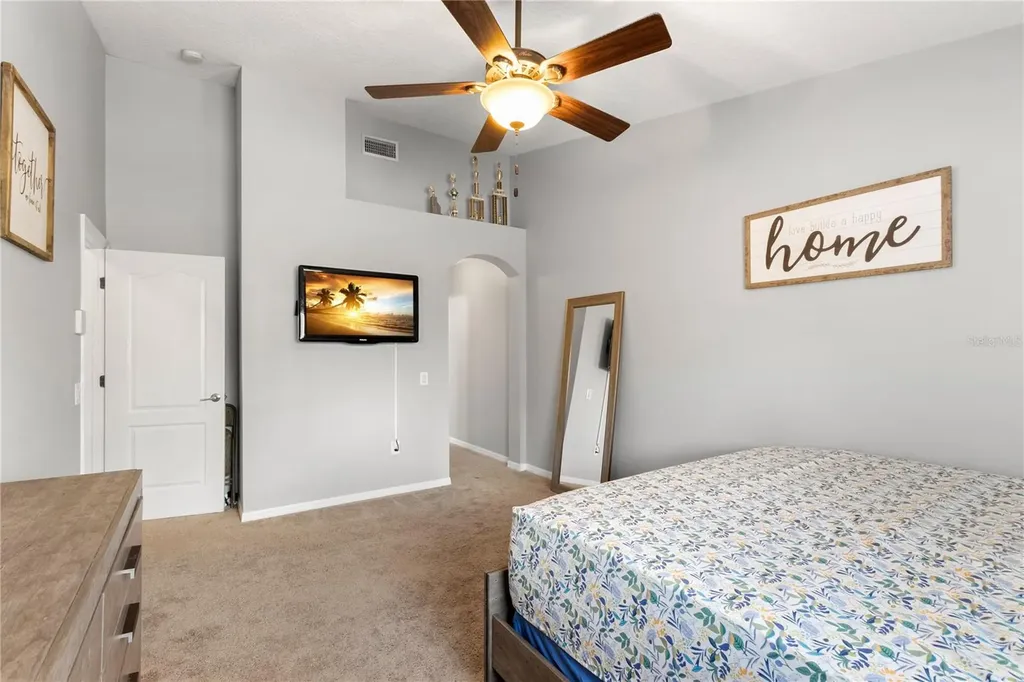 13137 Kings Crossing Drive Gibsonton FL 33534