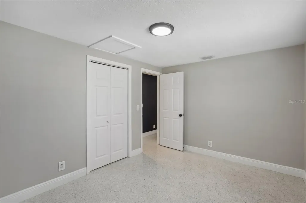 8703 Navajo Avenue Tampa FL 33637
