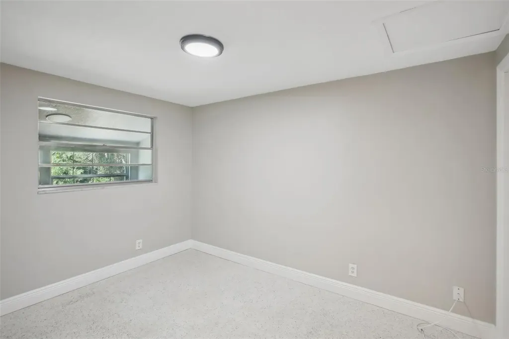 8703 Navajo Avenue Tampa FL 33637
