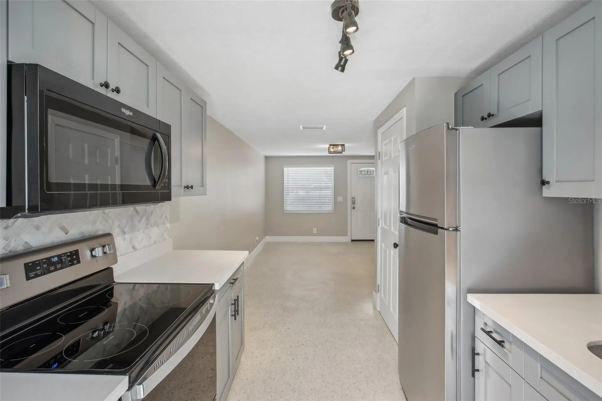 8703 Navajo Avenue Tampa FL 33637