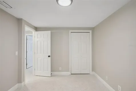 8703 Navajo Avenue Tampa FL 33637