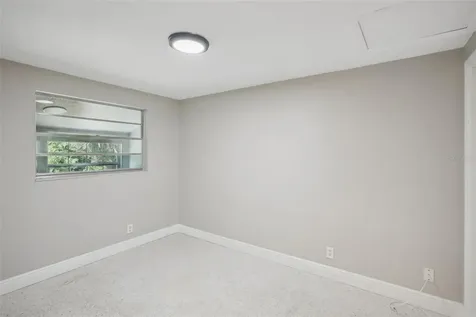 8703 Navajo Avenue Tampa FL 33637