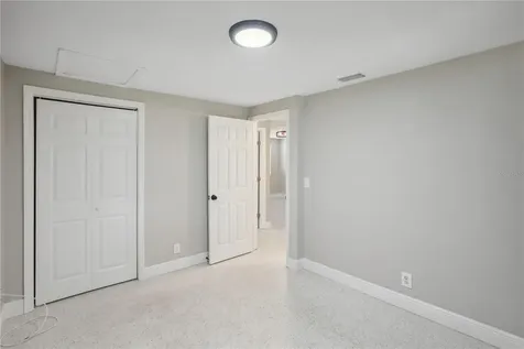 8703 Navajo Avenue Tampa FL 33637
