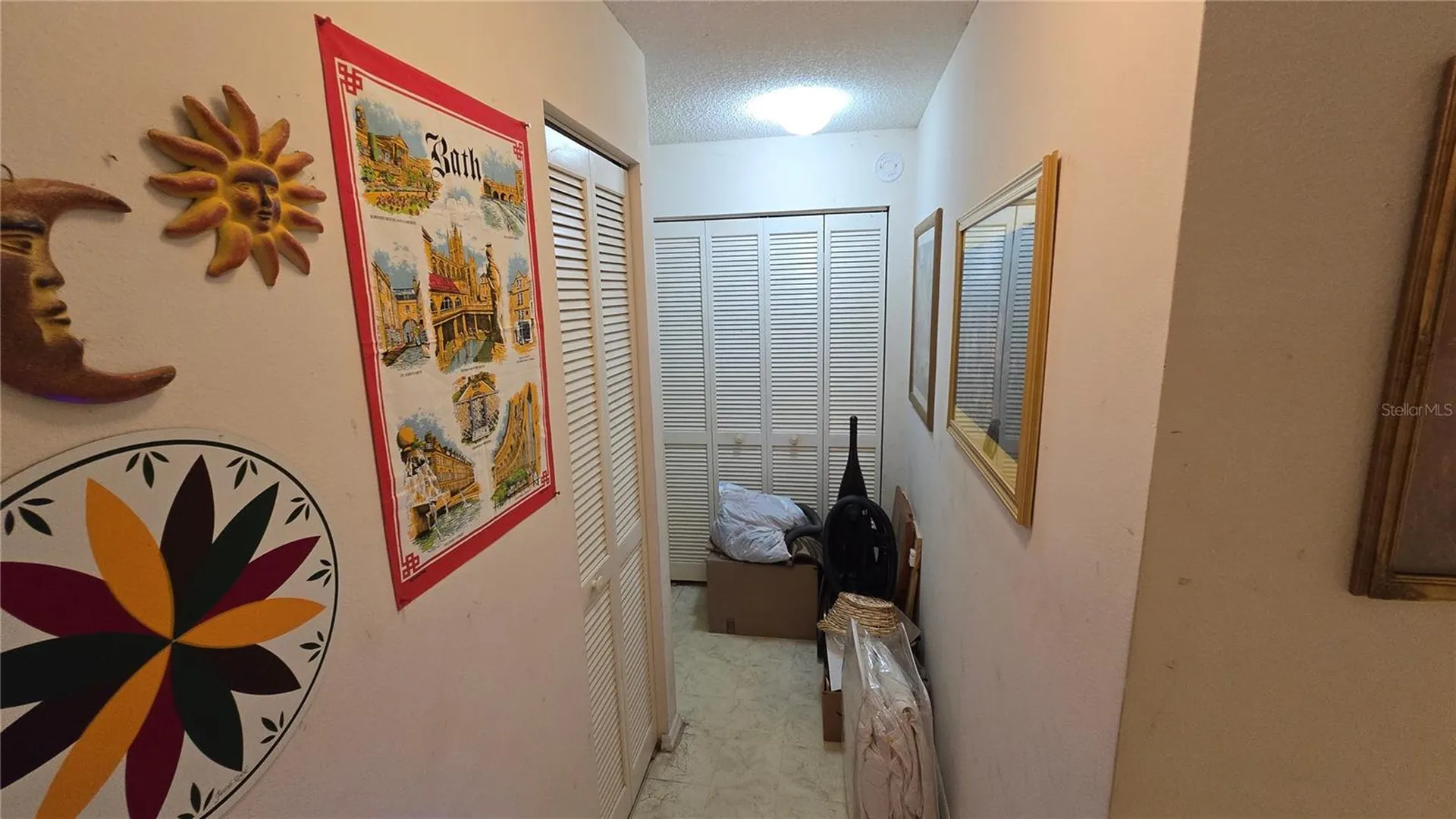 1040 Tradewinds Drive Tarpon Springs FL 34689