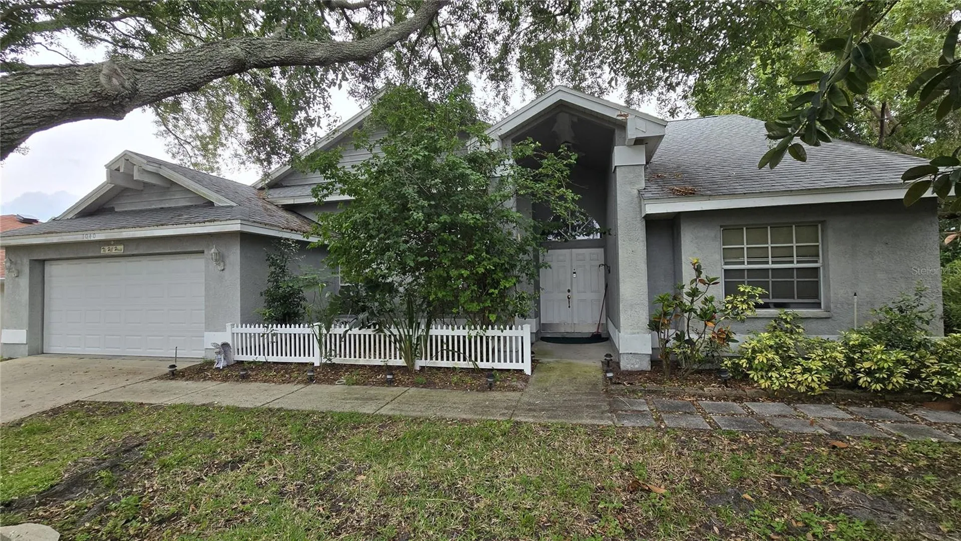 1040 Tradewinds Drive Tarpon Springs FL 34689