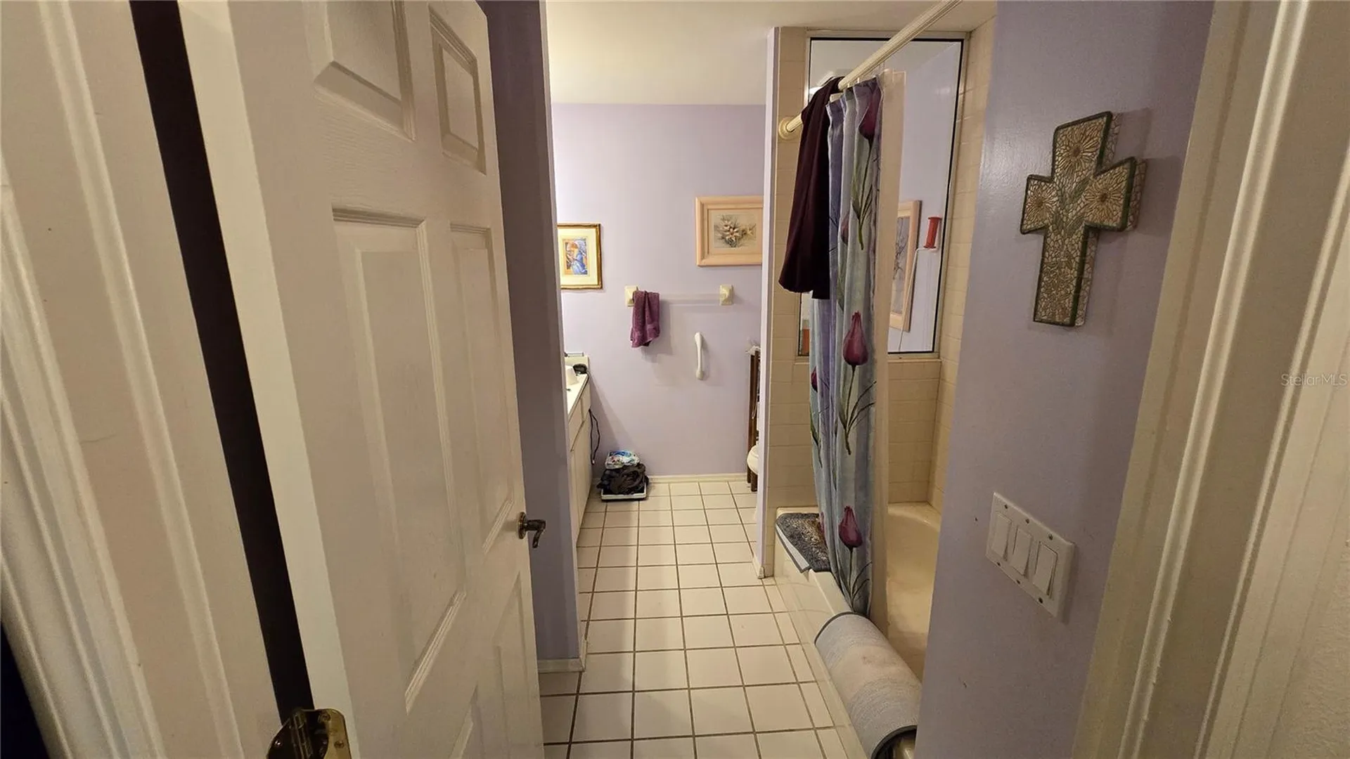 1040 Tradewinds Drive Tarpon Springs FL 34689