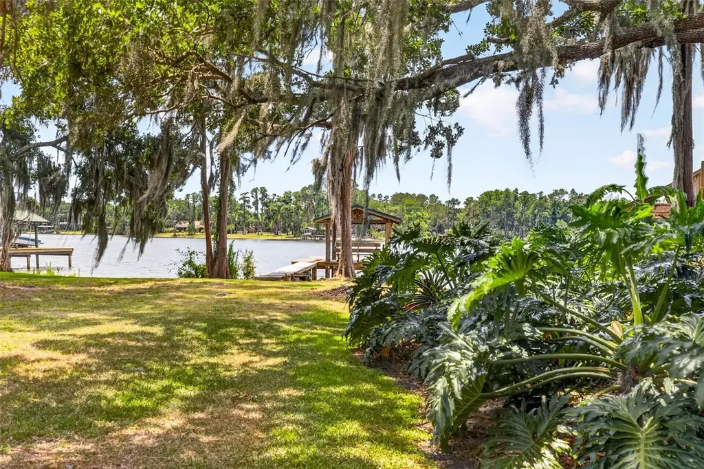 18140 Oakdale Road Odessa FL 33556