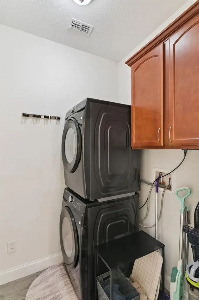 2720 Savannah Drive Leesburg FL 34748