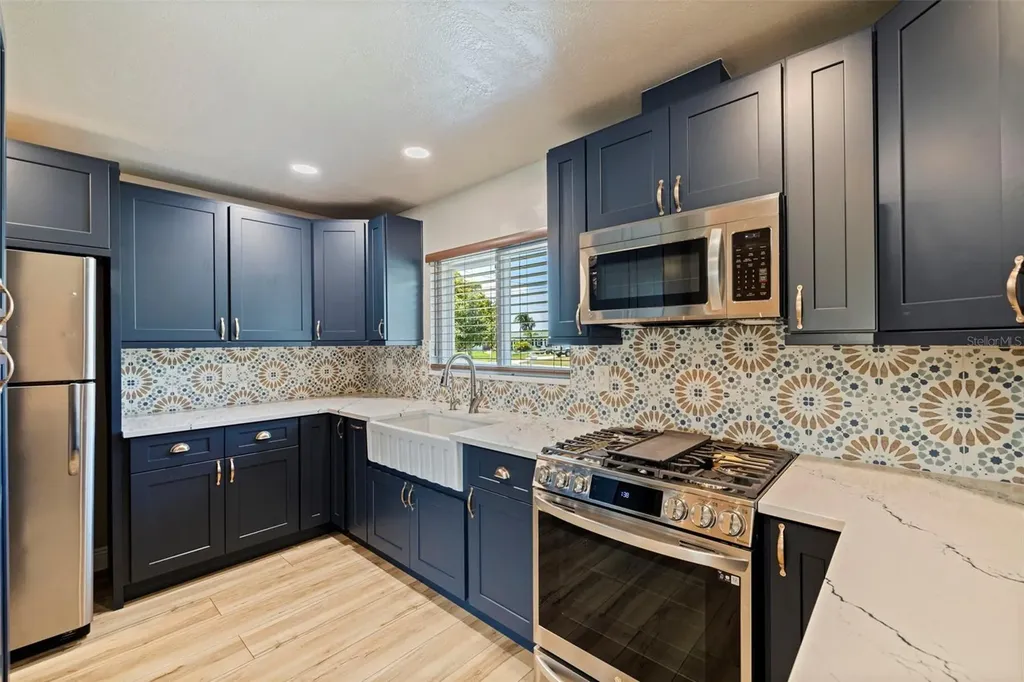 5108 Commonwealth Road Palmetto FL 34221