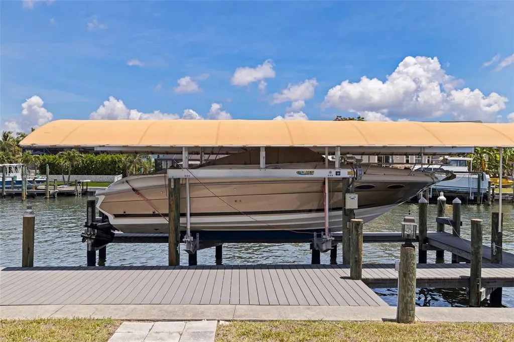 5108 Commonwealth Road Palmetto FL 34221