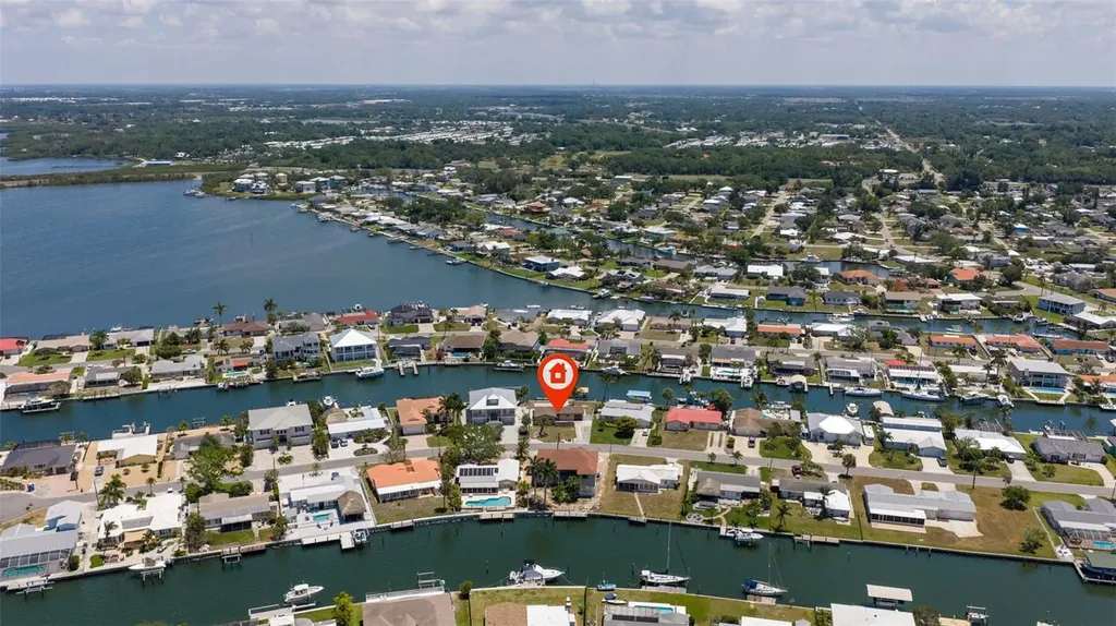 5108 Commonwealth Road Palmetto FL 34221