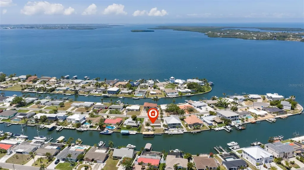 5108 Commonwealth Road Palmetto FL 34221
