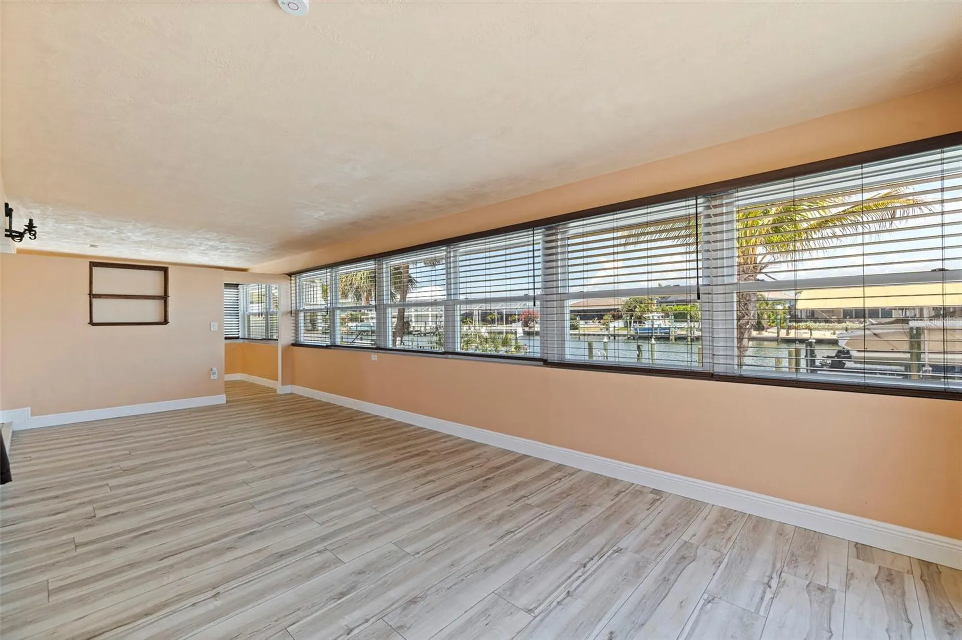 5108 Commonwealth Road Palmetto FL 34221