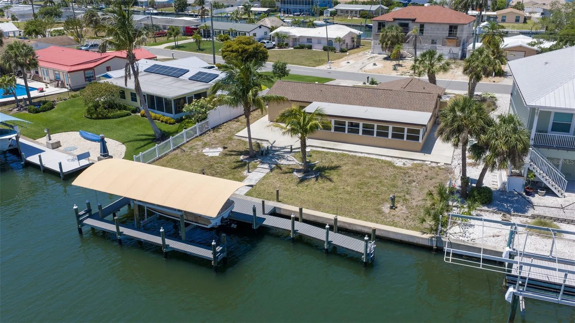 5108 Commonwealth Road Palmetto FL 34221