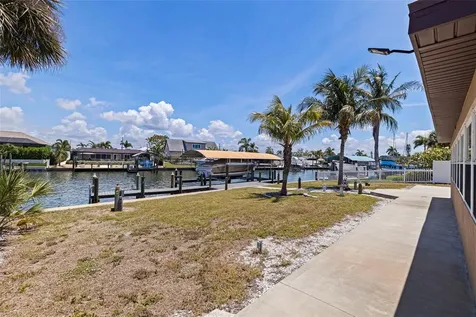 5108 Commonwealth Road Palmetto FL 34221