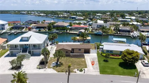 5108 Commonwealth Road Palmetto FL 34221