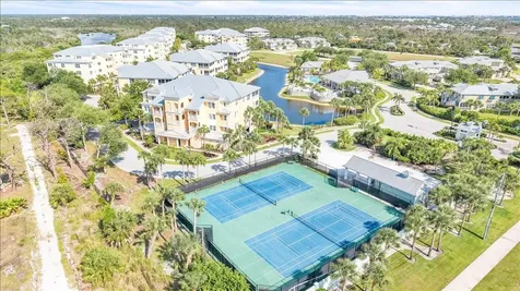 8560 Amberjack Circle Englewood FL 34224