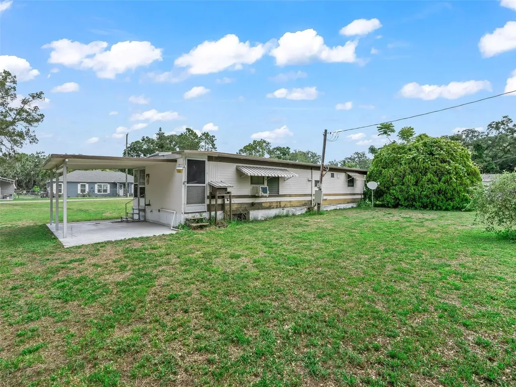 3567 County Road 230 Wildwood FL 34785