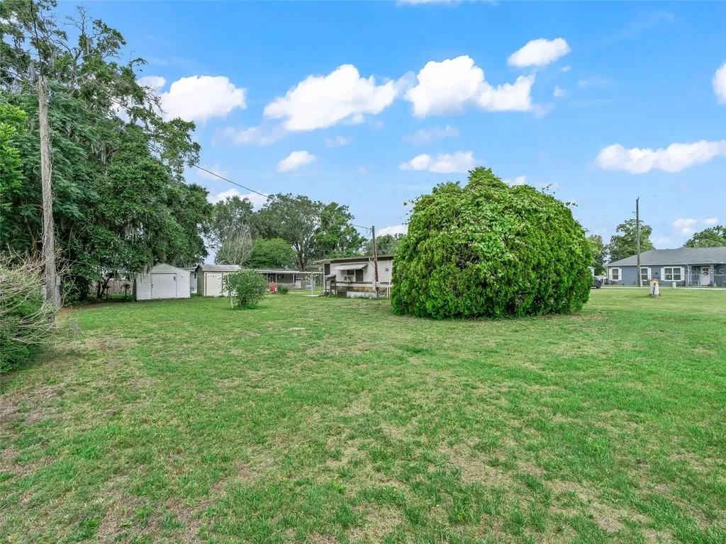 3567 County Road 230 Wildwood FL 34785
