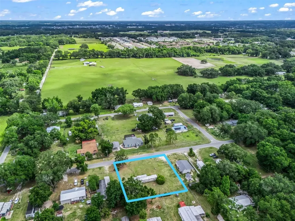 3567 County Road 230 Wildwood FL 34785