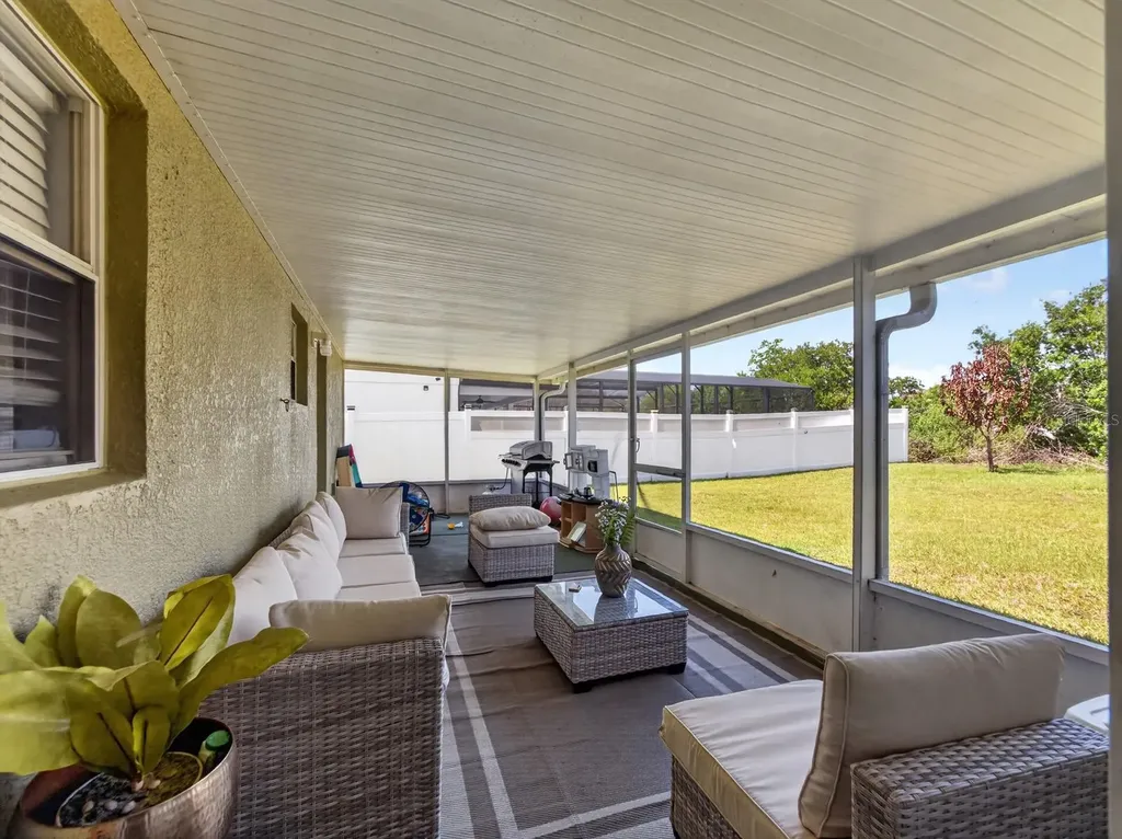 4020 Sunny Day Way Kissimmee FL 34744