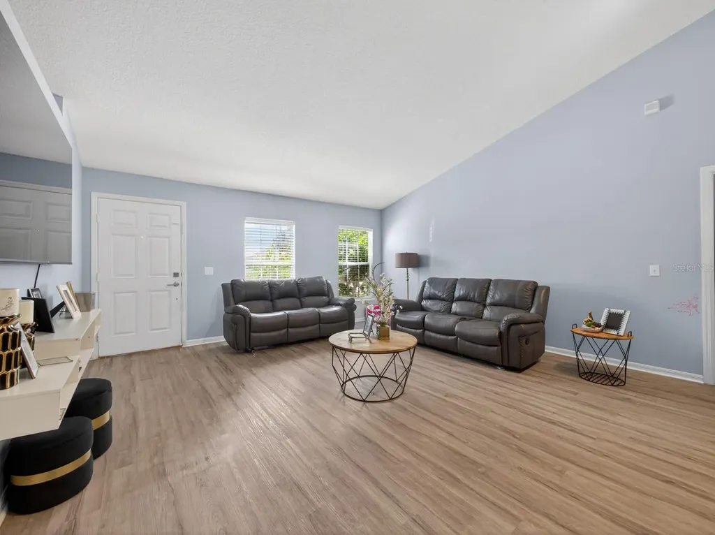 4020 Sunny Day Way Kissimmee FL 34744