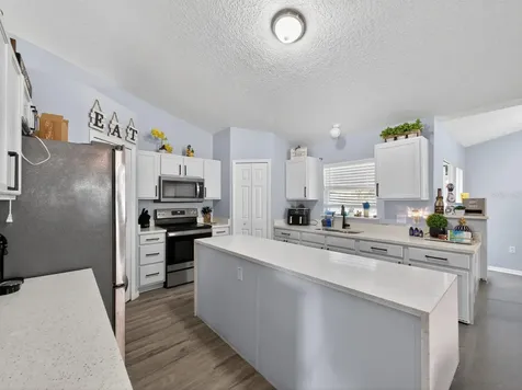 4020 Sunny Day Way Kissimmee FL 34744