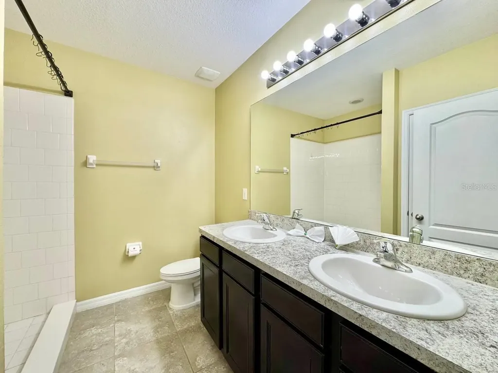13955 Snapper Fin Lane Tampa FL 33637