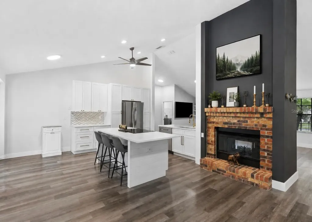 1012 Willa Lake Circle Oviedo FL 32765