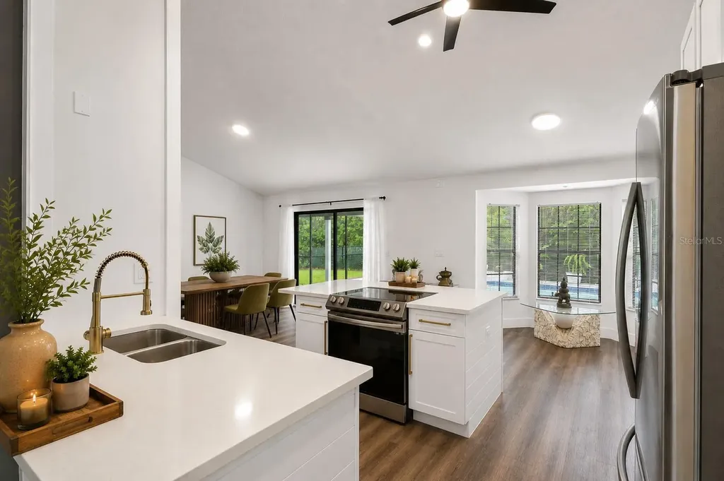 1012 Willa Lake Circle Oviedo FL 32765