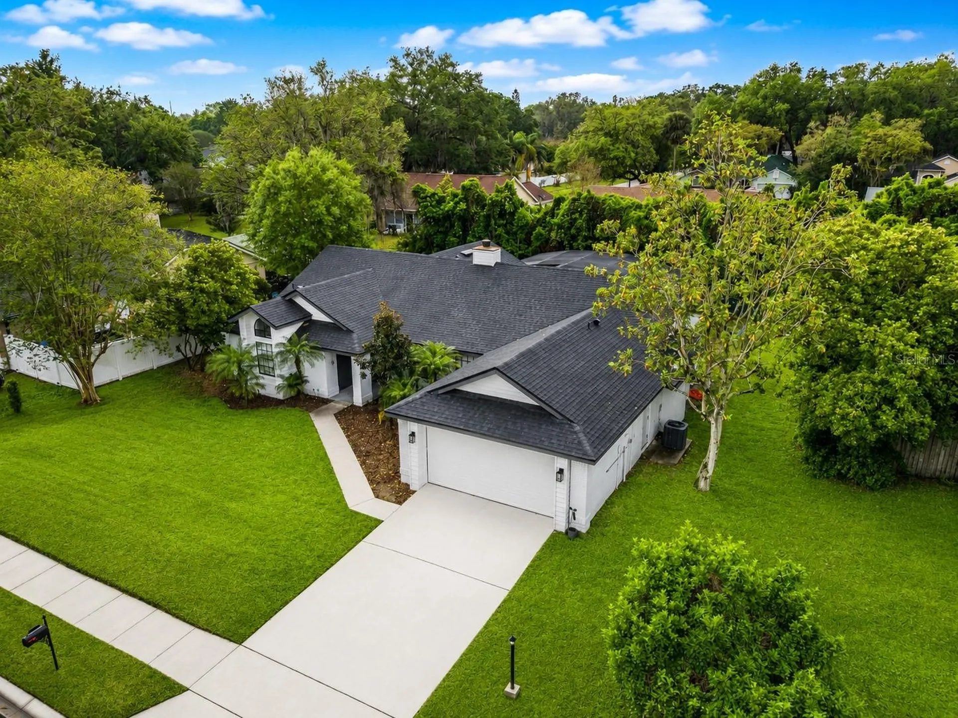 1012 Willa Lake Circle Oviedo FL 32765