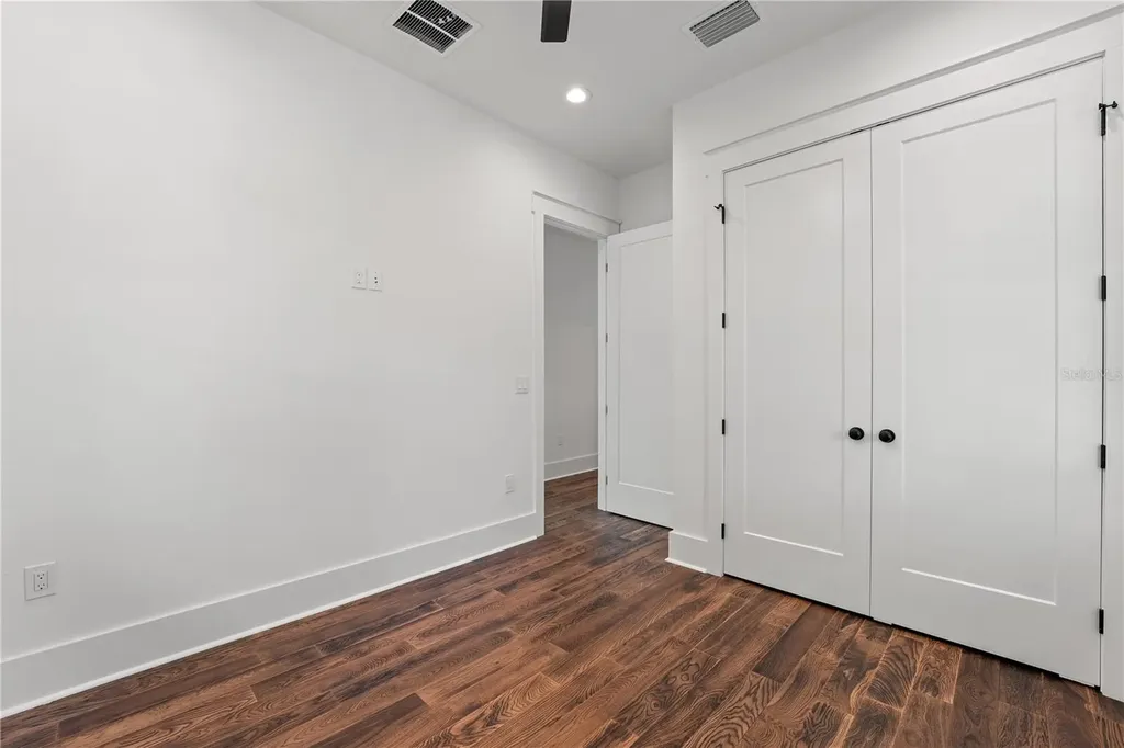 115 W Hiawatha Street Tampa FL 33604