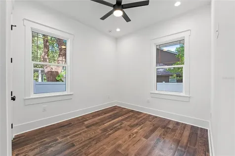 115 W Hiawatha Street Tampa FL 33604