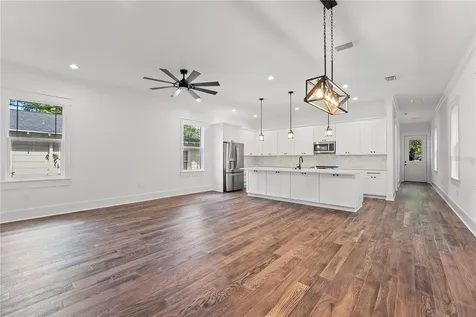 115 W Hiawatha Street Tampa FL 33604