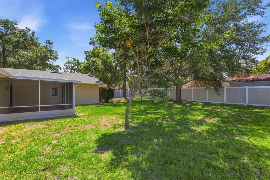 5082 Jennifer Place Orlando FL 32807