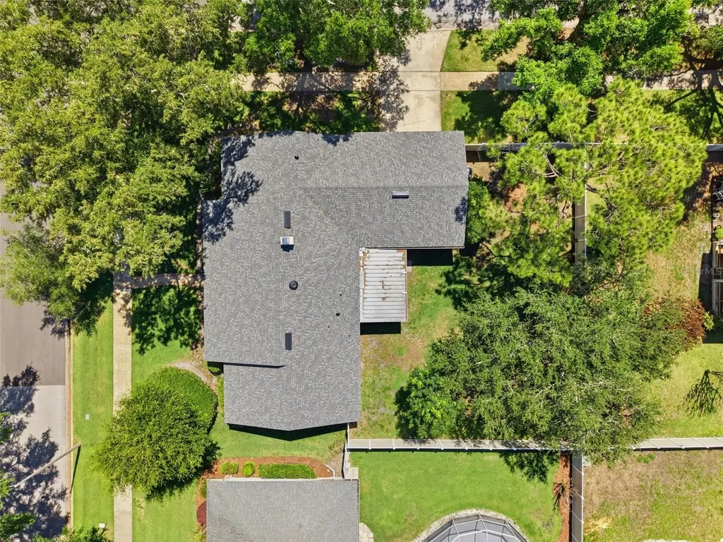 5082 Jennifer Place Orlando FL 32807