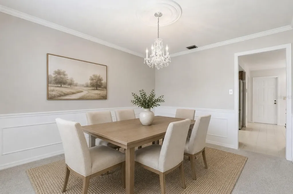 5082 Jennifer Place Orlando FL 32807