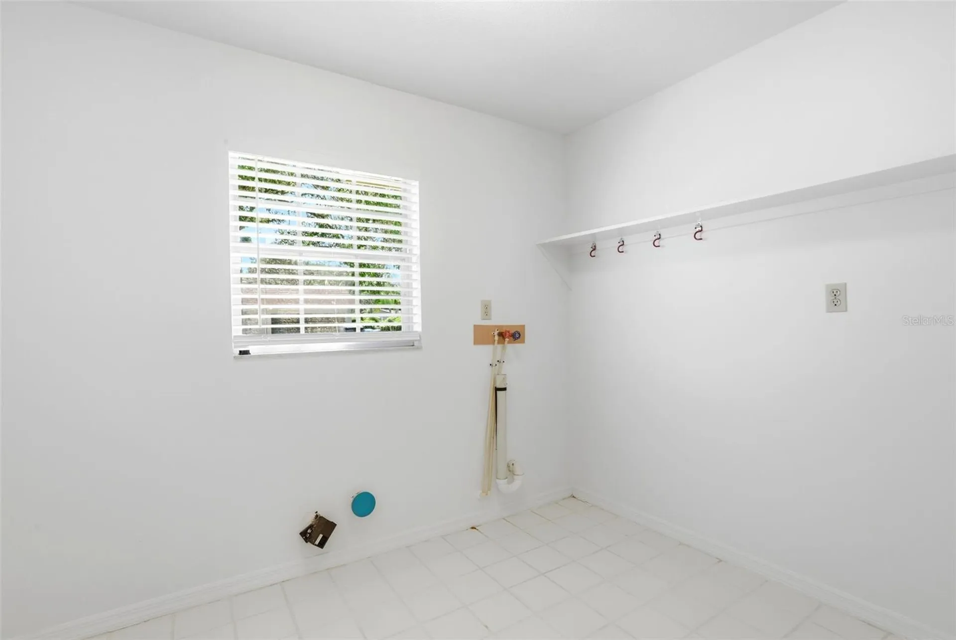 5082 Jennifer Place Orlando FL 32807
