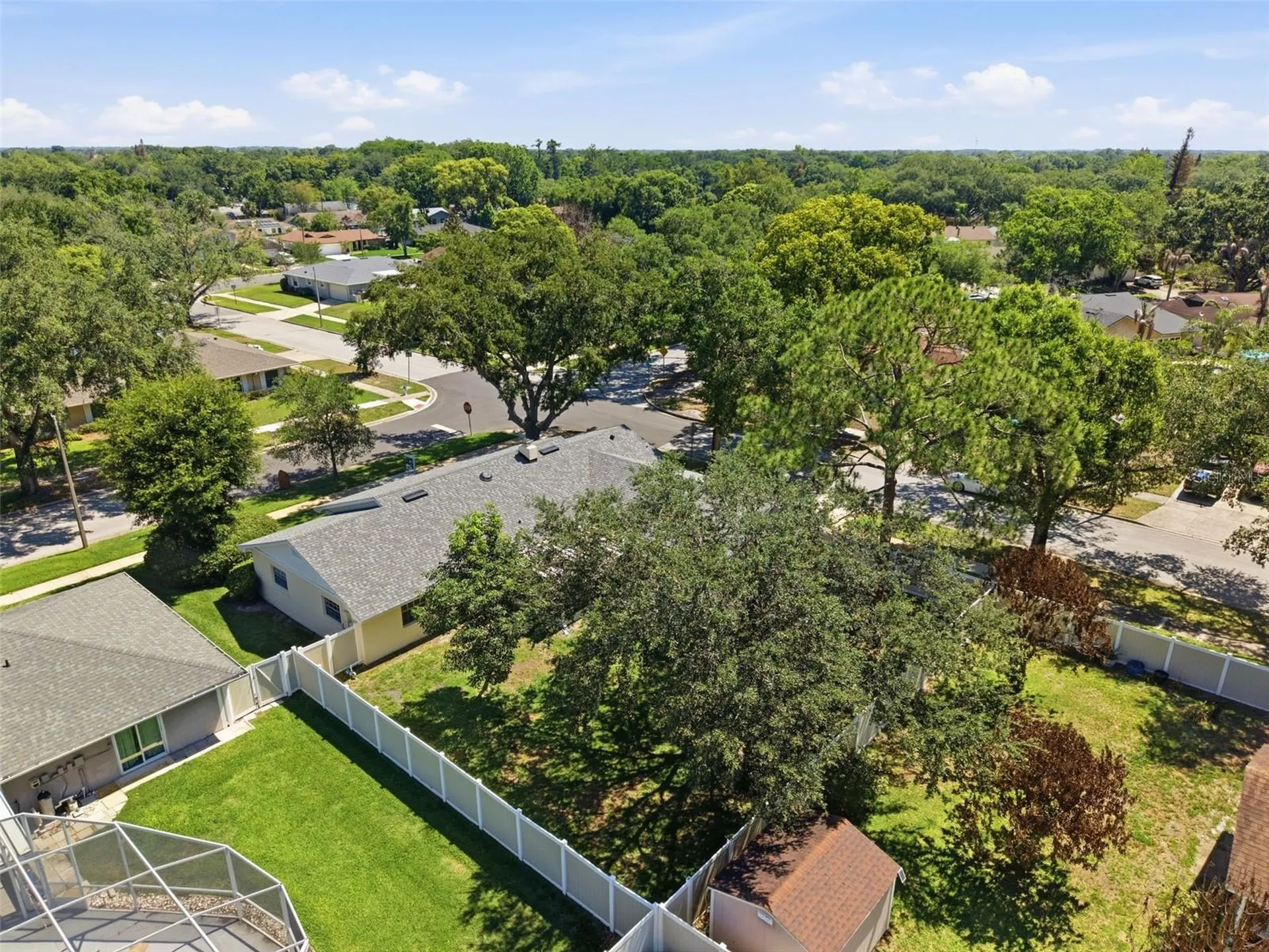 5082 Jennifer Place Orlando FL 32807