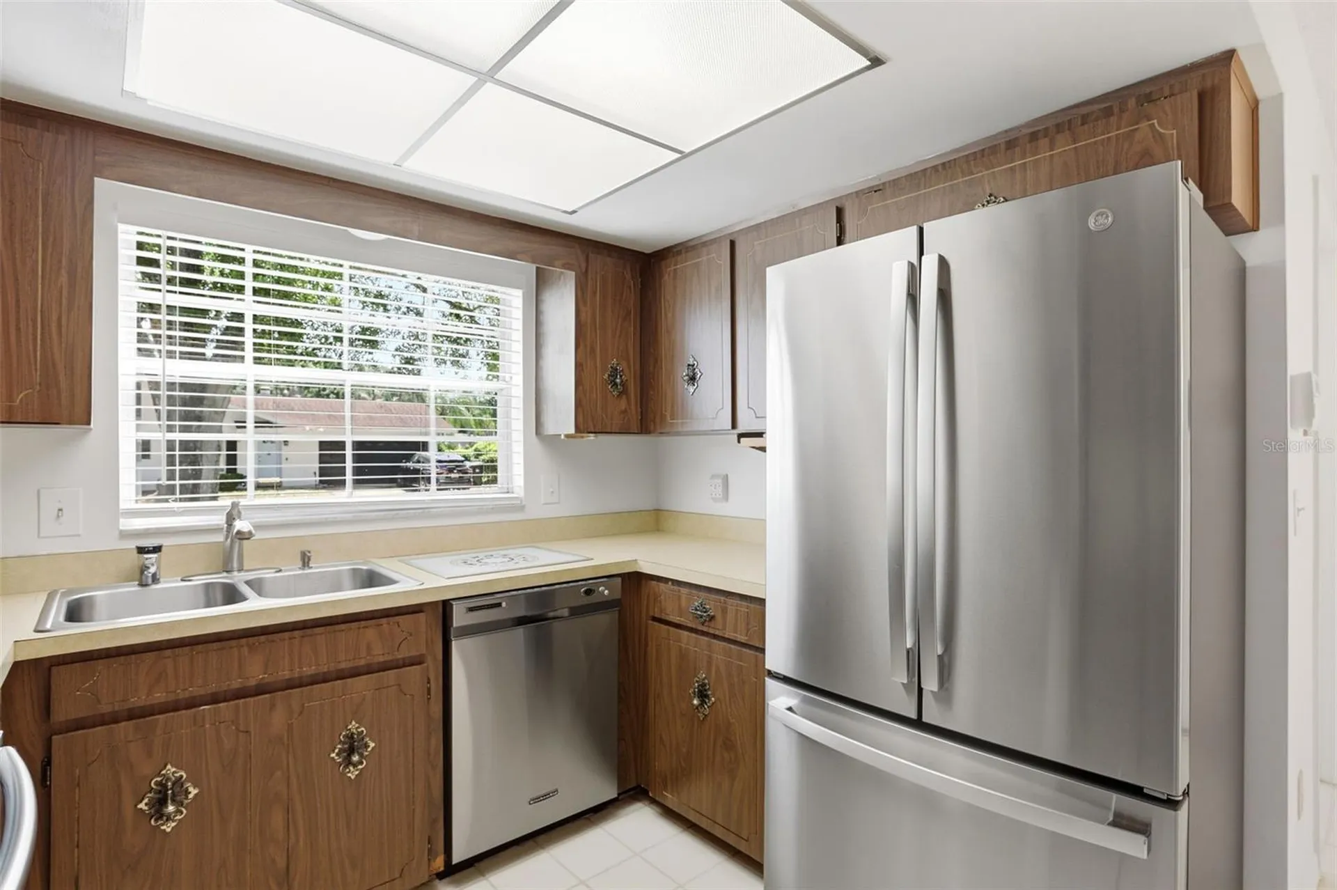 5082 Jennifer Place Orlando FL 32807