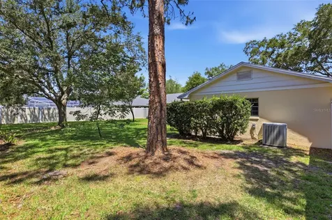5082 Jennifer Place Orlando FL 32807