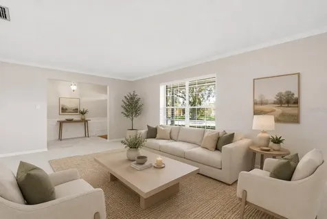 5082 Jennifer Place Orlando FL 32807