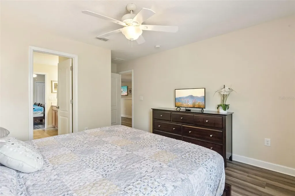 1420 Moon Valley Davenport FL 33896