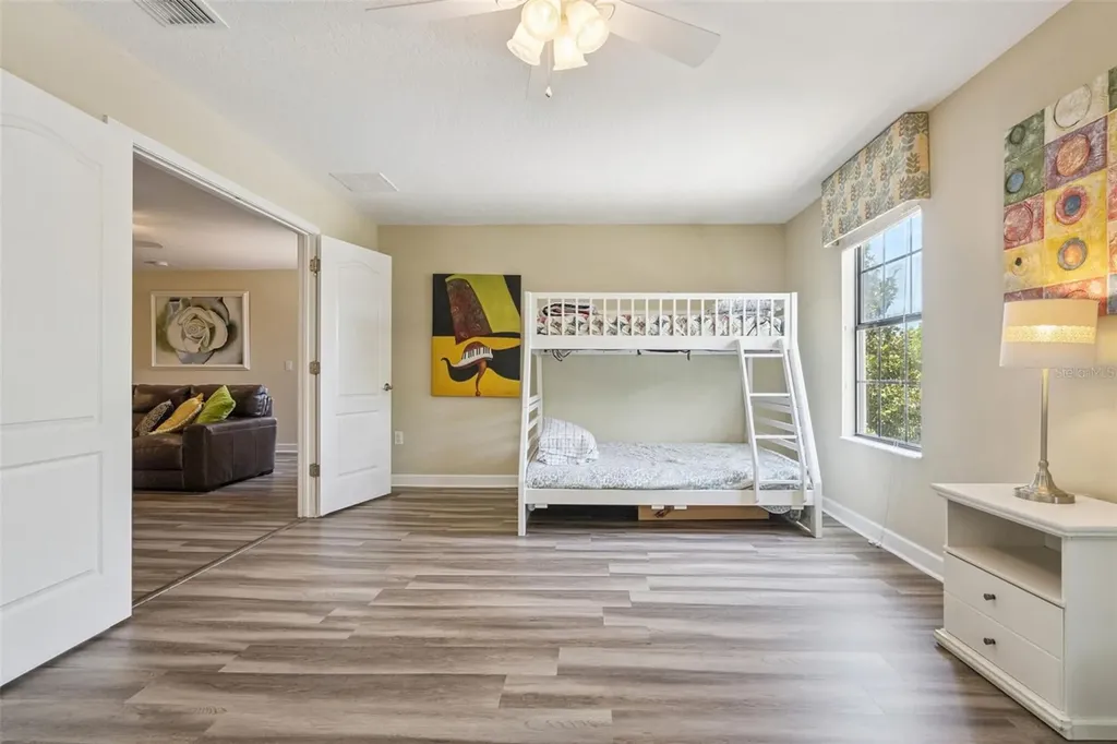 1420 Moon Valley Davenport FL 33896