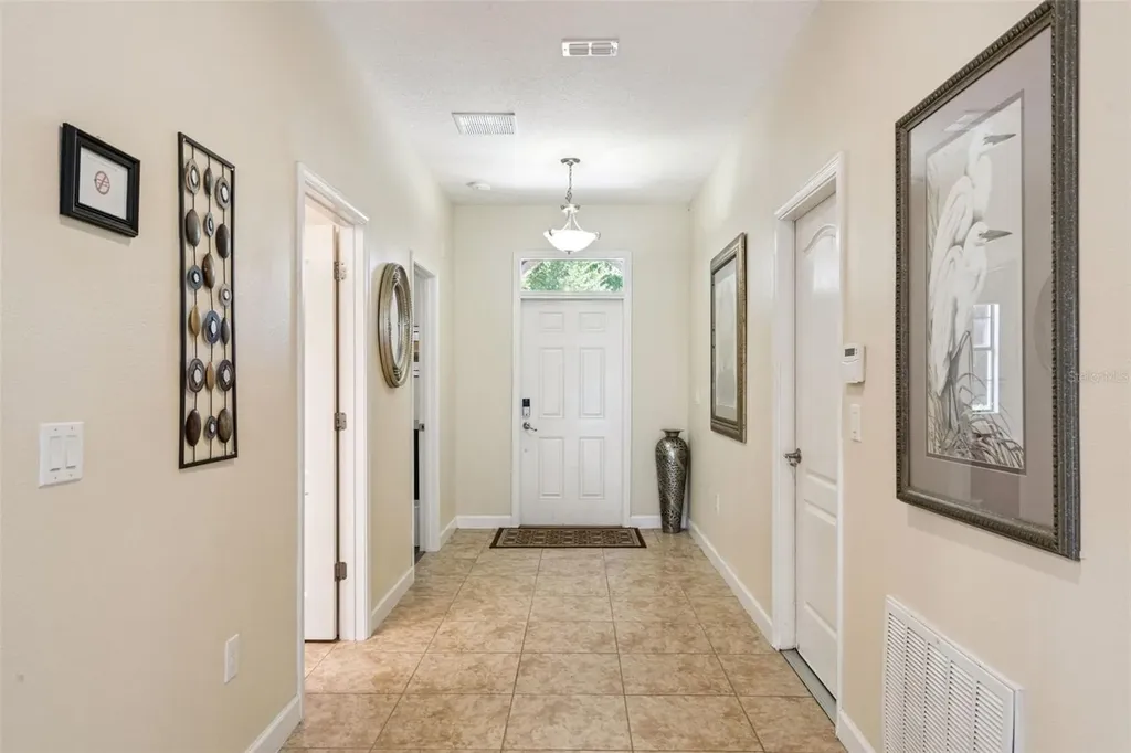 1420 Moon Valley Davenport FL 33896