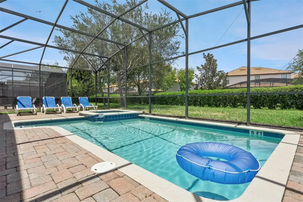 1420 Moon Valley Davenport FL 33896